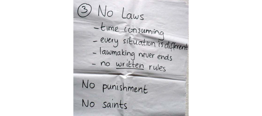 Törvények, szentek, büntetés nélkül